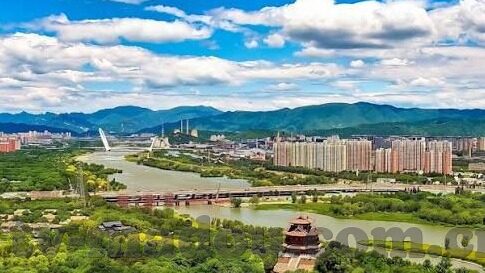 成人视频免费播放-成人视频的合法边界与个人选择