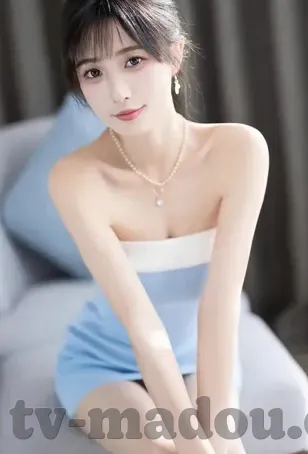 人妻同级生-跨越界限，人妻与同级生的微妙共生